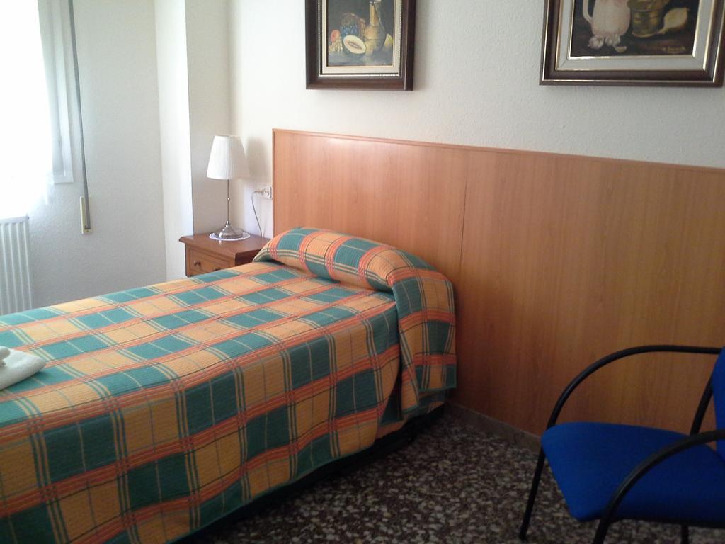 Pension Lacasta Saragossa Exterior foto
